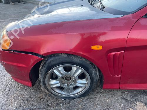 Used Left front fenders HYUNDAI COUPE II (GK) 1.6 16V (105 hp) 31177589