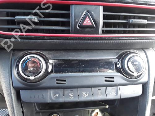 Used Climate control HYUNDAI KONA (OS, OSE, OSI) [2017-2023]  32428299