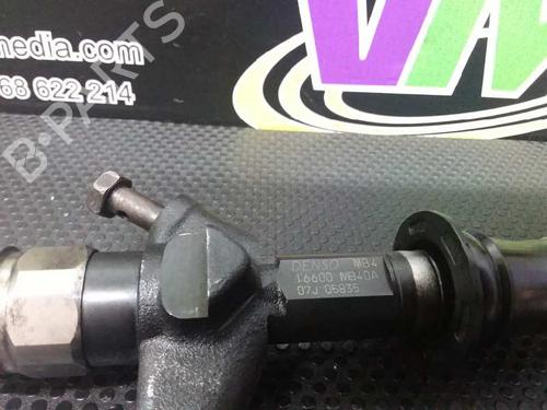 Injector NISSAN CABSTAR E (TL_, VL_) 90.32, 90.28, 95.32, 95.28 (TL0) | BP7469800M100 