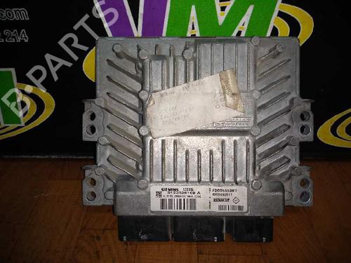 Used Engine control unit (ECU) RENAULT SCÉNIC II (JM0/1_) [2003-2010]  8336302