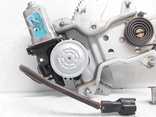 Used Front right window mechanism KIA CARENS II MPV (FJ) 2.0 CRDi (113 hp) 8372580