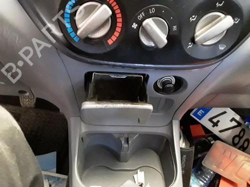 Ashtray TOYOTA RAV 4 II (_A2_) 2.0 4WD (ACA21, ACA20) | BP14141335I30 