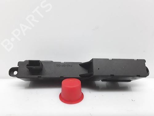 Switch MERCEDES-BENZ E-CLASS (W211) E 270 CDI (211.016) | BP8075429I30