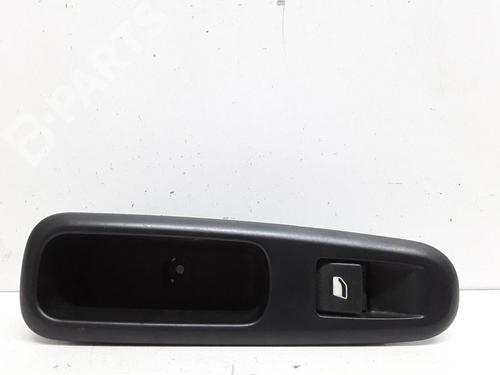 Used Right rear window switch Right rear window switch PEUGEOT 5008 (0U_, 0E_) 2.0 HDi 150 / BlueHDi 150 (150 hp) 10203980 10203980