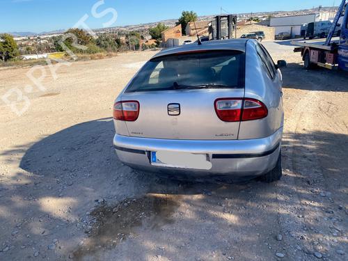 Front right lock SEAT LEON (1M1) 1.6 16 V | BP17472789C97 