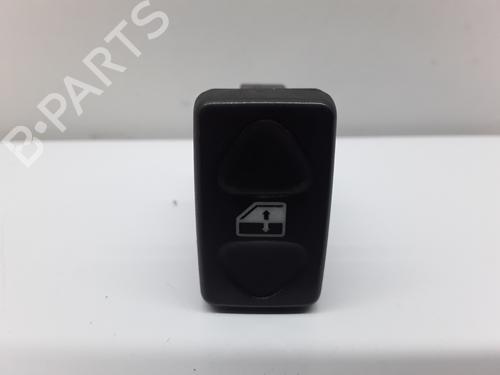 Used Left front window switch LAND ROVER FREELANDER I (L314) [1998-2006]  32428362