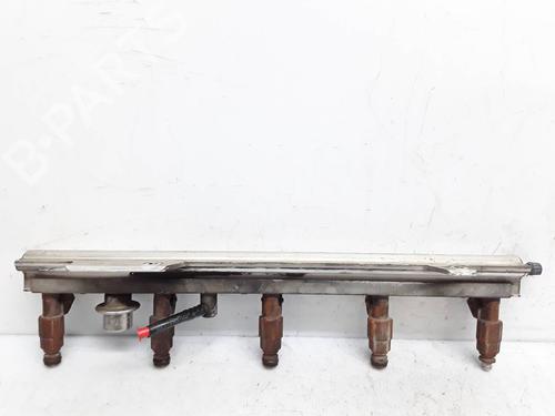 Injection rail VOLVO C70 I Coupe (872) 2.4 T | BP8519845M98 