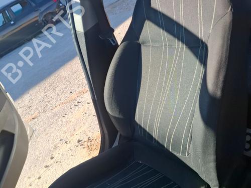 BP29926232C16 main image