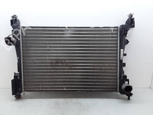 Radiateur à eau FIAT PUNTO (188_) 1.4 (95 hp) 31906643