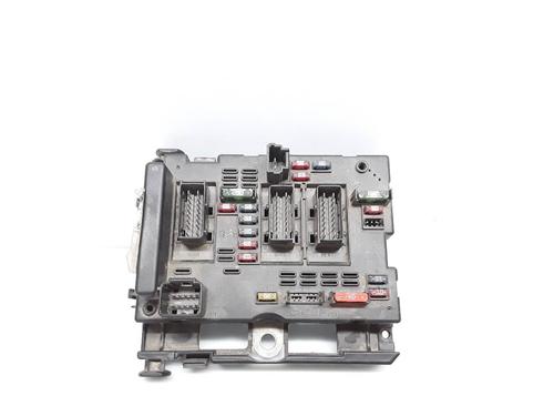 Fuse box PEUGEOT 406 (8B)  | BP7757143E1 