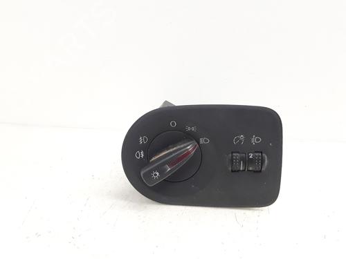 Headlight switch SEAT IBIZA IV (6J5, 6P1)  | BP16108390I24 