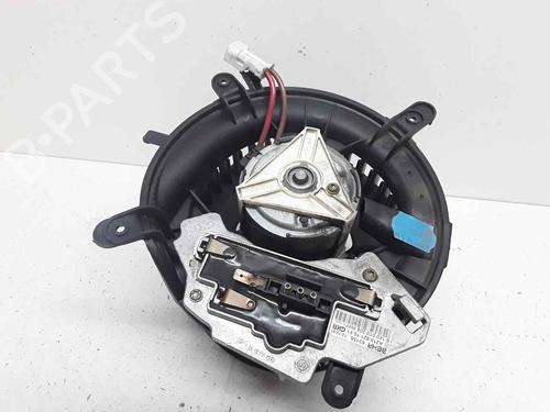 Used Heater blower motor MERCEDES-BENZ E-CLASS (W210) E 290 Turbo-D (210.017) (129 hp) 19037625