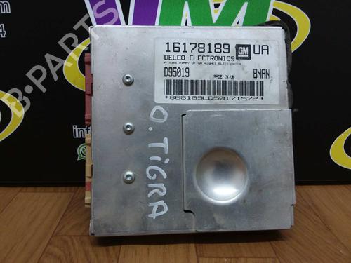 Used Engine control unit (ECU) OPEL TIGRA (S93) [1994-2000]  7466922