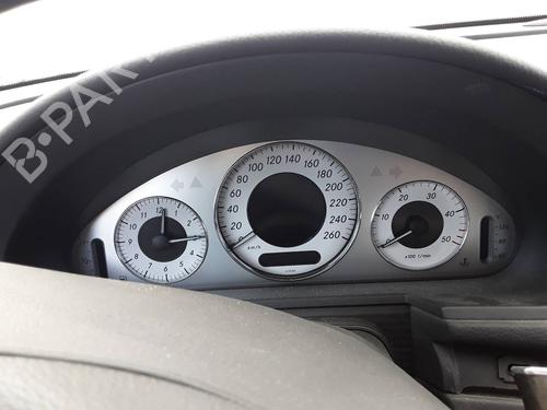 Used Instrument cluster MERCEDES-BENZ E-CLASS (W211) E 320 CDI (211.022) (224 hp) 16108341