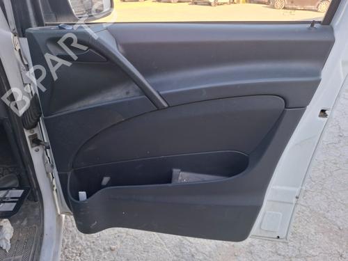 front-right-panel-mercedes-benz-vito-bus-w639-2003-31906576 main image