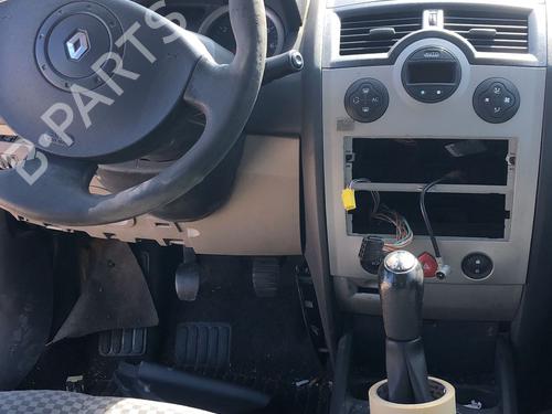 Fuse box RENAULT MEGANE II Saloon (LM0/1_)  | BP30599099E1 