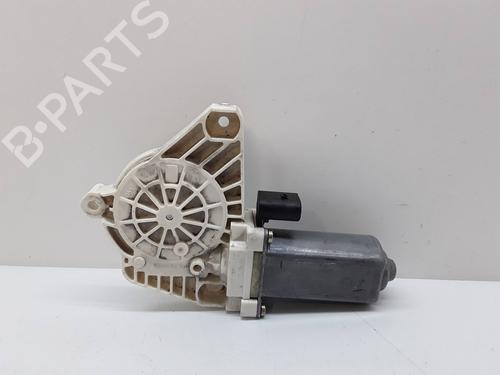 Used Left front window motor Left front window motor MERCEDES-BENZ B-CLASS Sports Tourer (W245) [2005-2011] 34524118 34524118