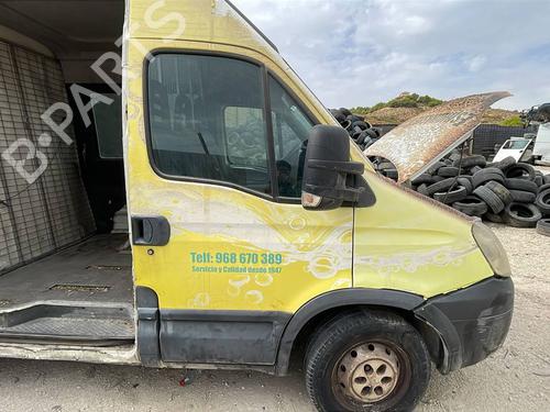 Used Right front door Right front door 38930720 38930720