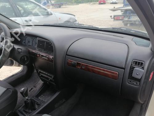 Right front indicator CITROËN XANTIA (X1_, X2_) 2.0 HDI 109 | BP9711658C33 