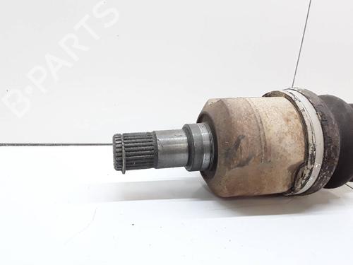 Used Left front driveshaft HYUNDAI SANTA FÉ I (SM) 2.0 CRDi (113 hp) 15956734