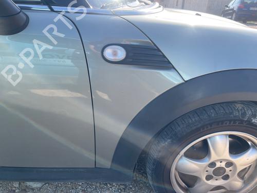 Used Right front fenders MINI MINI (R56) [2005-2014]  25841833