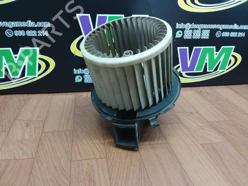 Used Heater blower motor PEUGEOT 307 Break (3E) [2002-2009]  14139352