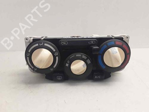Used Climate control NISSAN MICRA III (K12) 1.2 16V (65 hp) 27468564