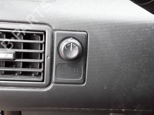 Used Mirror switch NISSAN X-TRAIL I (T30) 2.2 DCi FWD (114 hp) 9370312