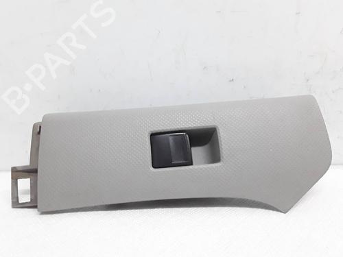 Used Right front window switch TOYOTA YARIS (_P9_) [2005-2014]  8536624
