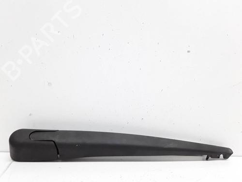 Used Rear windshield wiper arm RENAULT MEGANE III Hatchback (BZ0/1_, B3_) 1.5 dCi (BZ09, BZ0D, BZ1W, BZ29, BZ14) (110 hp) 10156906
