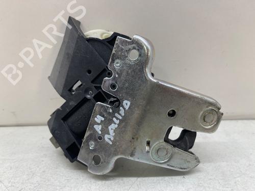 Used Tailgate lock AUDI A4 B8 (8K2) 2.0 TDI (136 hp) 26488146