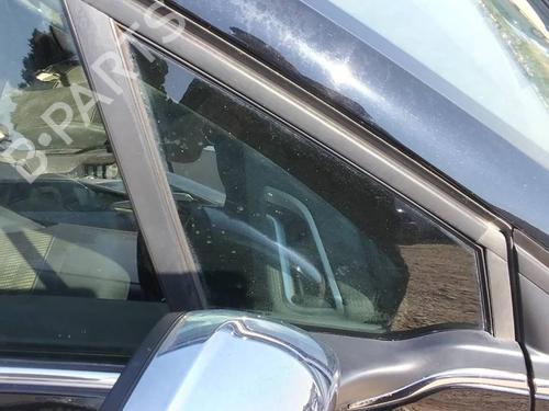 front-right-quarter-glass-peugeot-2008-i-cu_-2013-39192913 main image