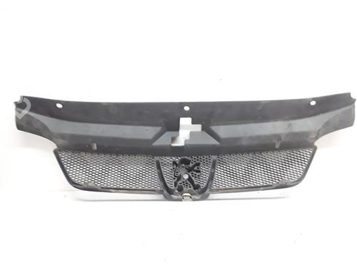 Used Grille PEUGEOT 406 (8B) 2.0 HDI 110 (109 hp) 13534514