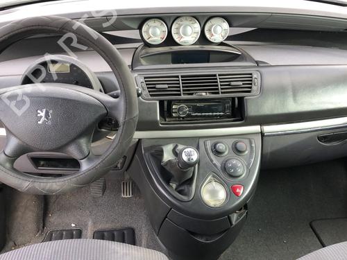 Handskerum PEUGEOT 807 (EB_) 2.0 HDi | BP32036481C95