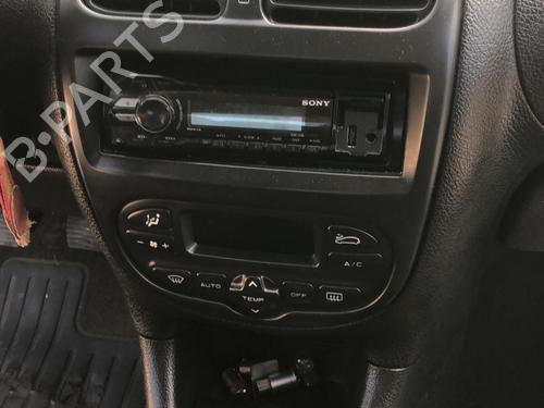 Left front window switch PEUGEOT 206 Hatchback (2A/C) 1.4 HDi eco 70 | BP33752057I27 - Image 12