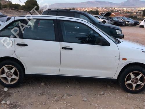 Injection rail SEAT IBIZA II (6K1) 1.4 i | BP22692153M98 