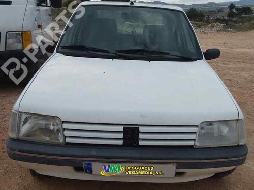 Used Parts PEUGEOT 405 I Break (15E)  1.8 DT 4x4  1084516