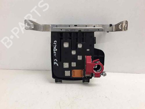 Used Fuse box CITROËN C6 (TD_) 2.7 HDi (204 hp) 27668356