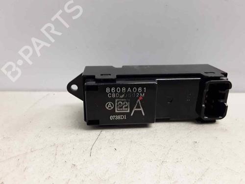 Right front window switch MITSUBISHI OUTLANDER II (CW_W) 2.0 DI-D (CW8W) | BP17039372I26