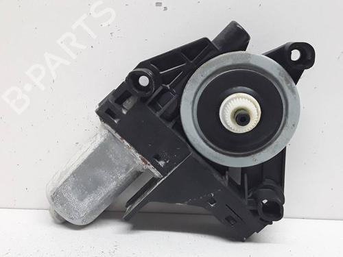 Right front window motor VOLVO V40 Hatchback (525) D2 | BP13021936E20