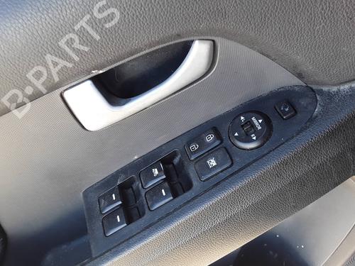 Used Left front window switch Left front window switch KIA SPORTAGE III (SL) [2009-2017] 34168576 34168576