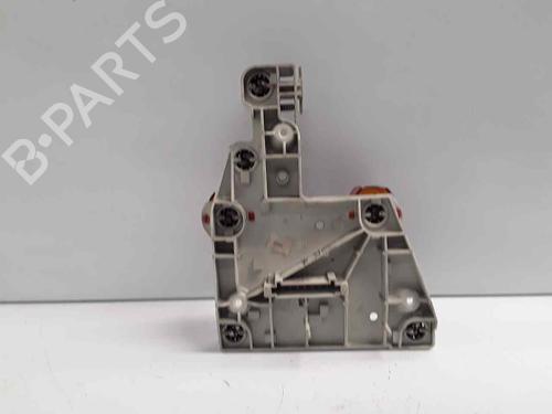 Suporte das lampadas MERCEDES-BENZ E-CLASS (W211) E 270 CDI (211.016) (177 hp) 31631148