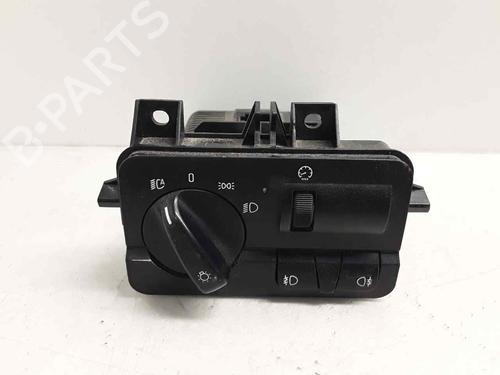 Used Headlight switch BMW 3 (E46) 320 d (150 hp) 24812642