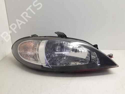 Used Right headlight CHEVROLET NUBIRA Saloon 1.4 (95 hp) 19478141