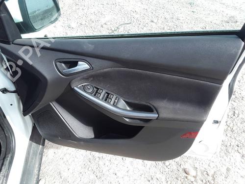 Used Front right panel FORD FOCUS III 1.6 Ti (125 hp) 10965143