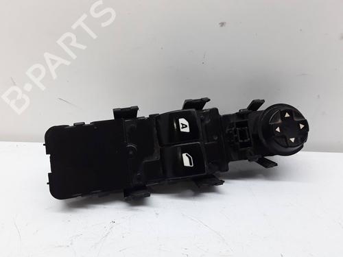 Used Left front window switch Left front window switch PEUGEOT 207 (WA_, WC_) 1.4 HDi (68 hp) 33026369 33026369