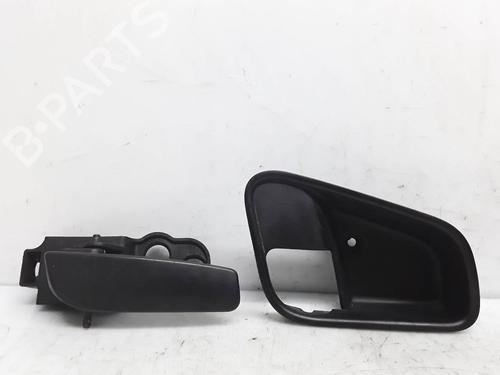 Used Front left interior door handle FIAT FIORINO Box Body/MPV (225_) 1.3 D Multijet (225BXD1A, 225BXB1A, 225BXB11) (75 hp) 8382676