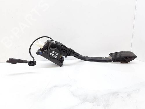 Used Pedal PEUGEOT 407 (6D_) 2.0 (6DRFNB, 6DRFNE) (136 hp) 13021873