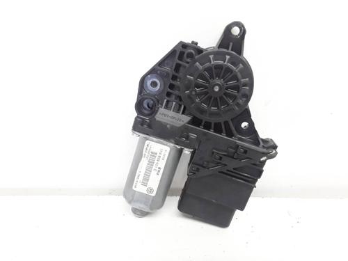 Rudehejsemotor bagstkærm venstre VW GOLF V (1K1) [2003-2010]  11113700