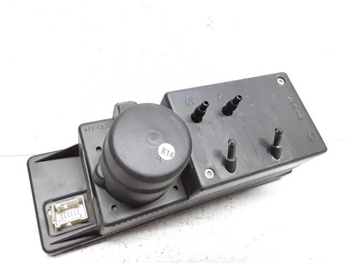 Commande Confort MERCEDES-BENZ E-CLASS (W211) E 270 CDI (211.016) (177 hp) 10864595